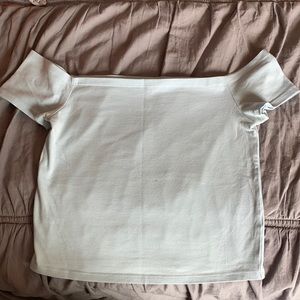 PacSun off the shoulder tee